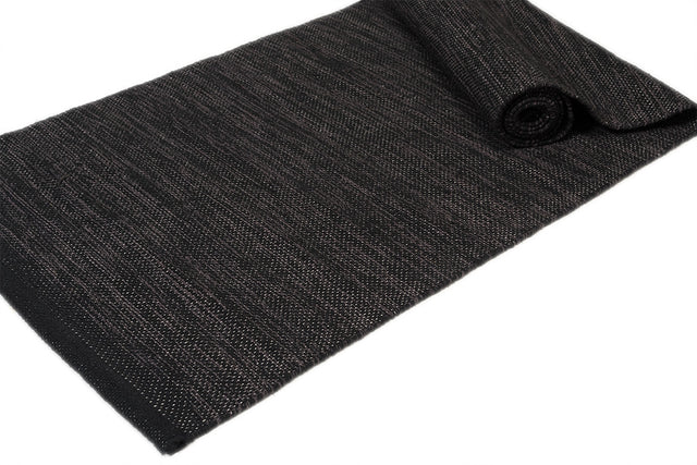 Heby Black