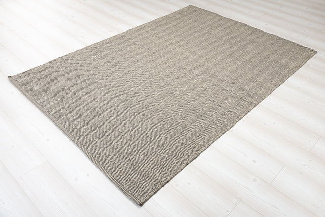 Magna Grey